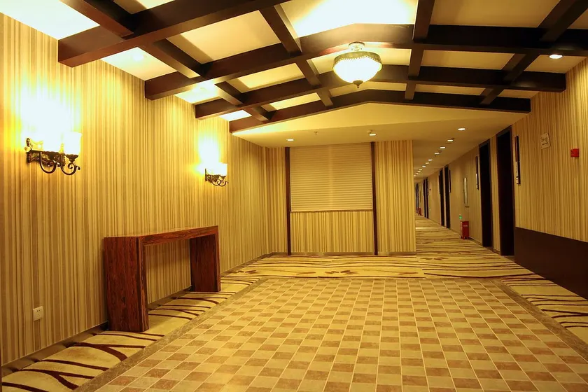 Pengyue Hotel (Anji Jiuzhou Changshuo Plaza Branch) - Image 1
