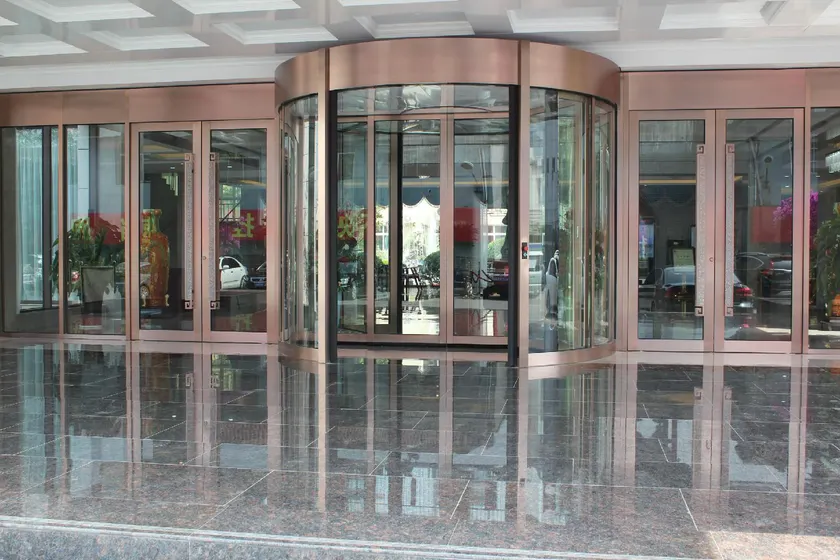 Quwo Huaxiang Hotel - Image 1