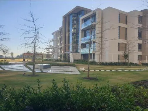 Menlyn Maine Luxury Rentals - Image 1