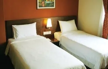 Puteri Park Hotel - Image 1