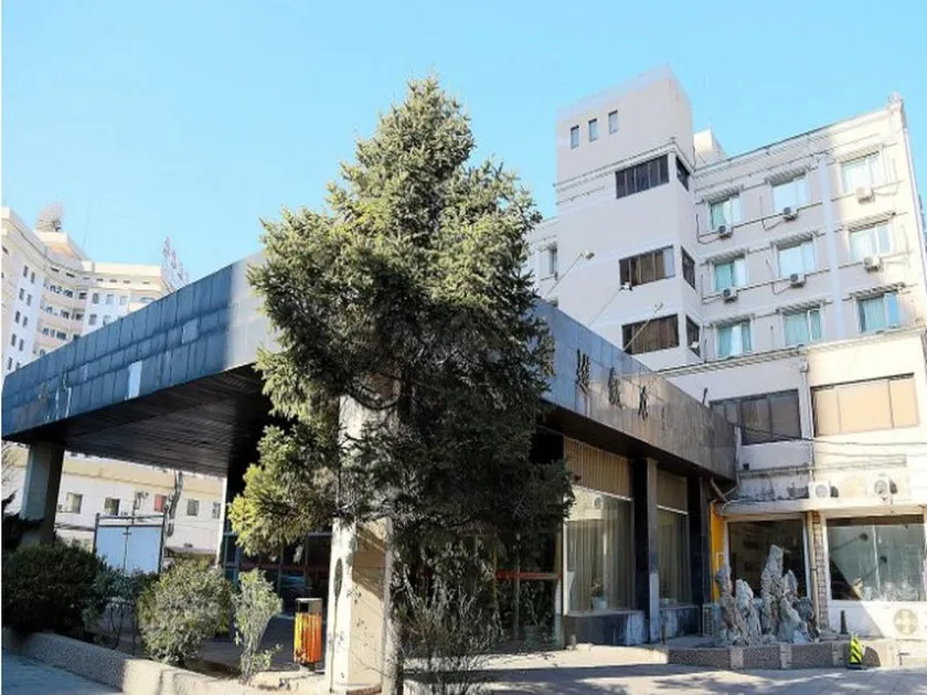 Leyou Hotel(Beijing Jinsong Panjiayuan Metro Station) - Image 1