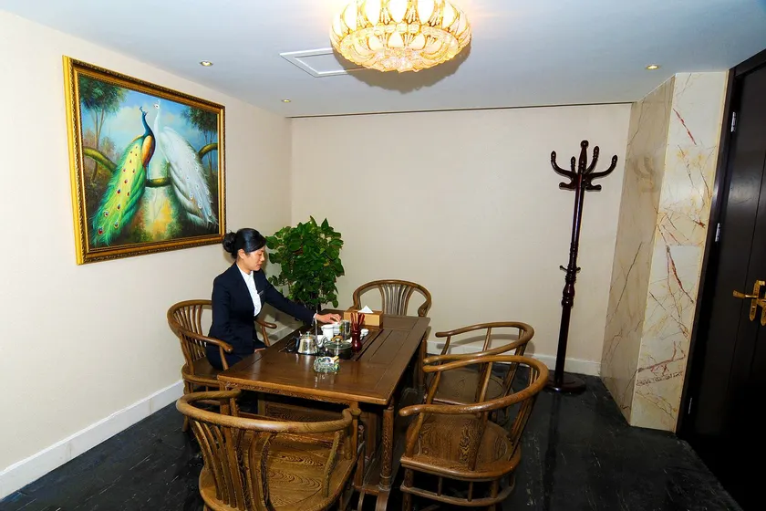 Shanggao Yingbin Hotel - Image 1