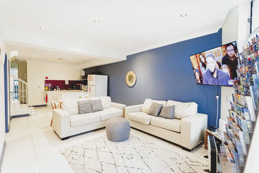Manly Beach House - Image 1