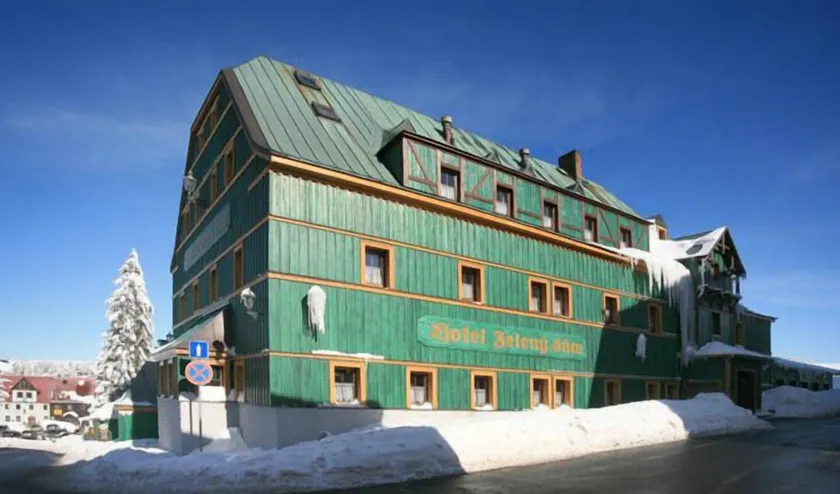 Hotel Zelený Dům - Image 1