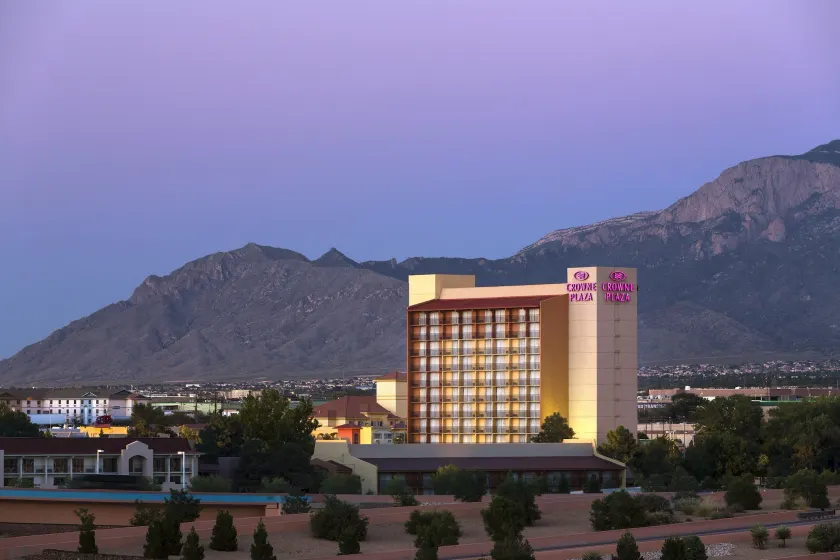 Crowne Plaza Albuquerque by IHG - Image 1