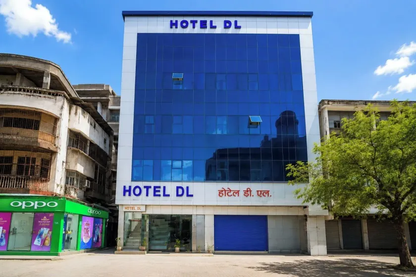 Hotel DL - Image 1
