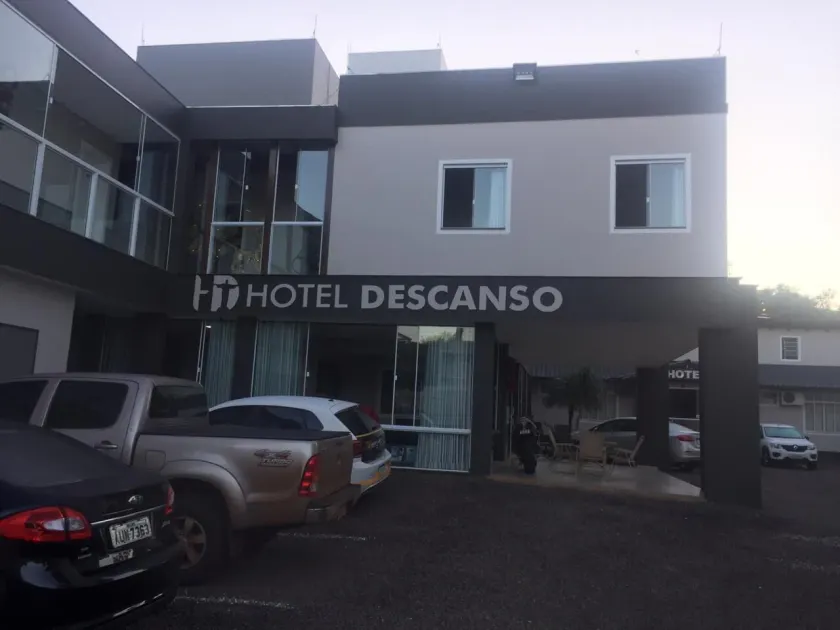 Hotel Descanso - Image 1