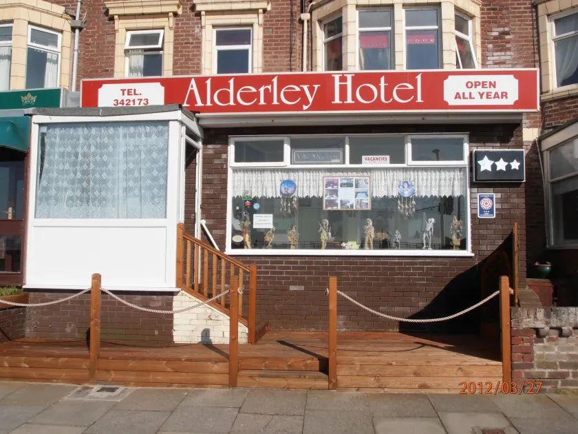 Alderley Hotel Blackpool - Image 1