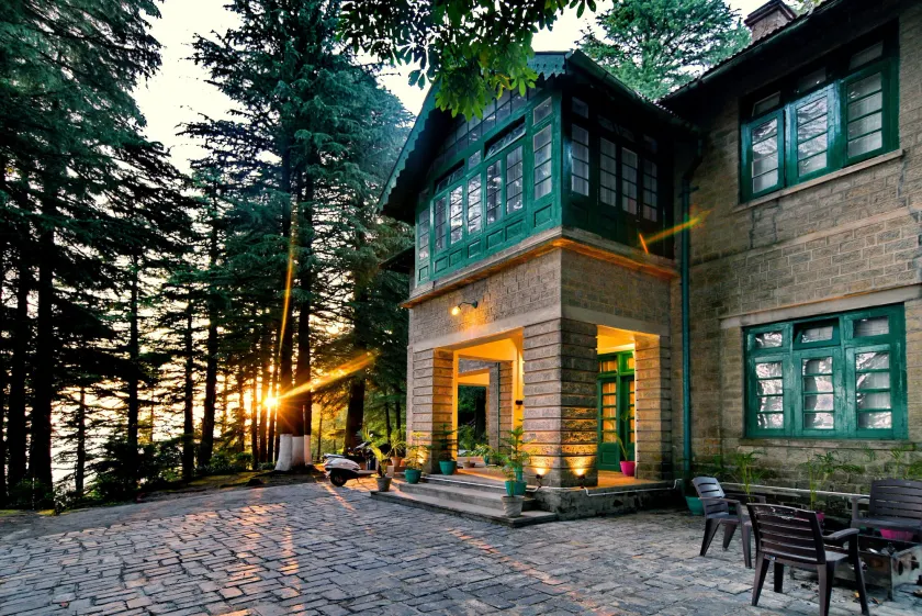 Brij Villa, Dalhousie - A Colonial Luxury Retreat - Image 1