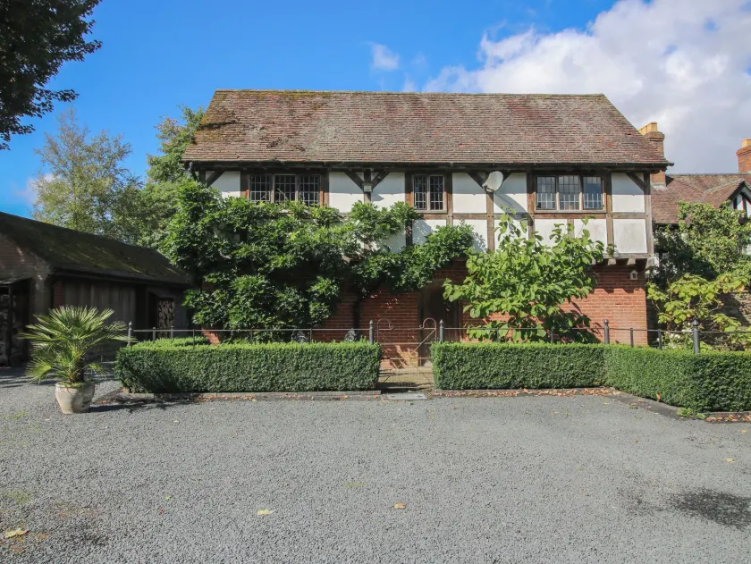 The Coach House - Image 1