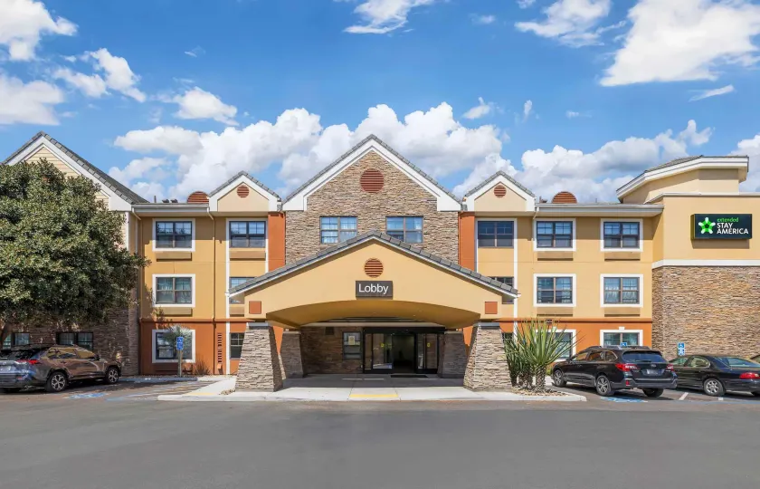 Extended Stay America Suites - San Diego - Carlsbad Village by the Sea - Image 1