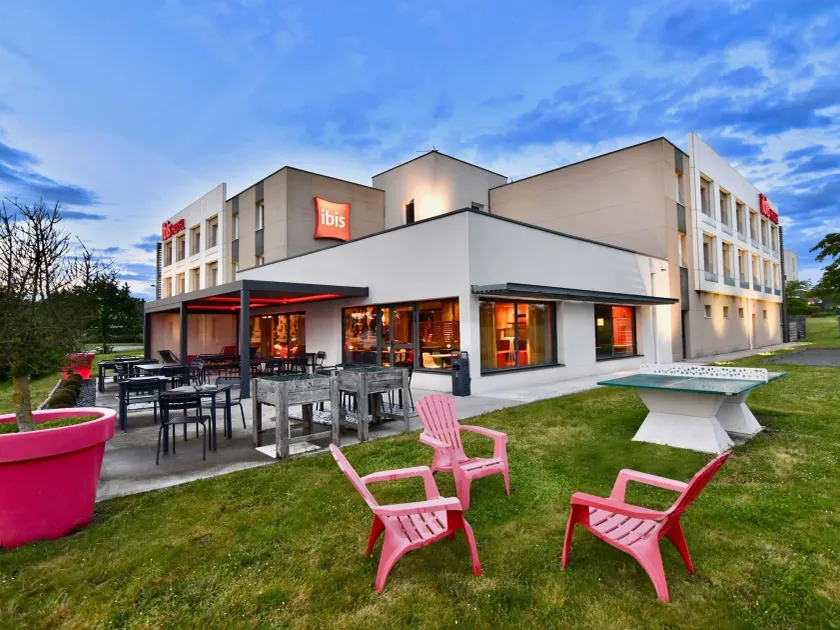 ibis Les Herbiers - Image 1