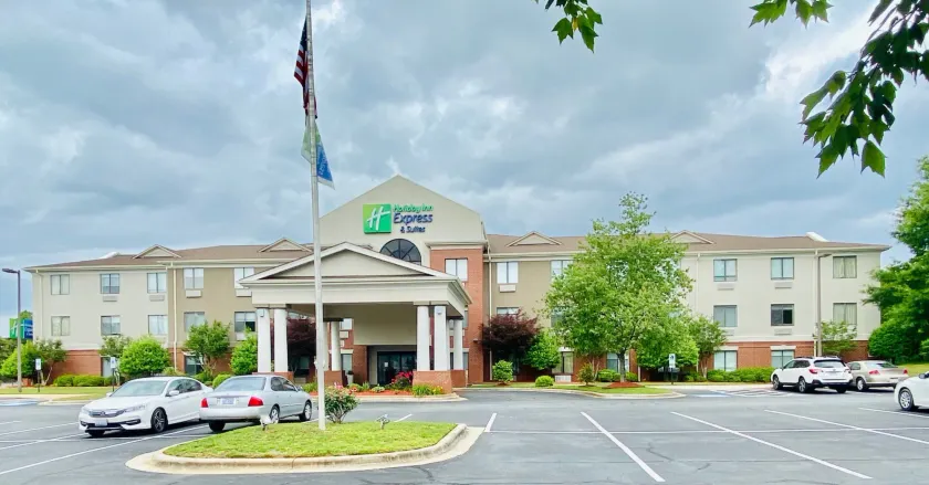 Holiday Inn Express & Suites Reidsville by IHG - Image 1