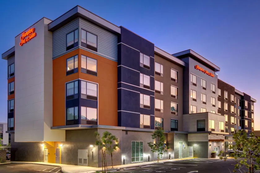 Hampton Inn & Suites Ontario Rancho Cucamonga - Image 1