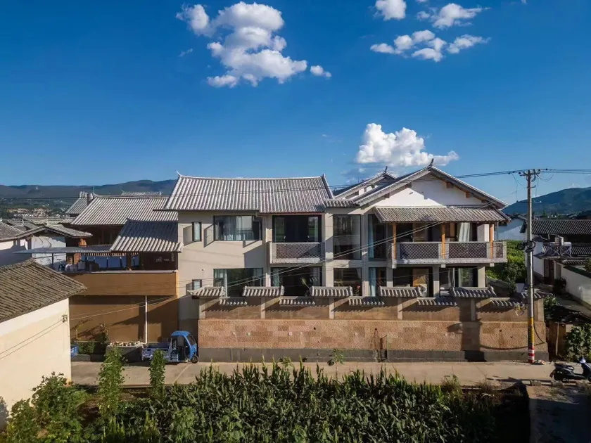 Shaxi Upstay - Image 1