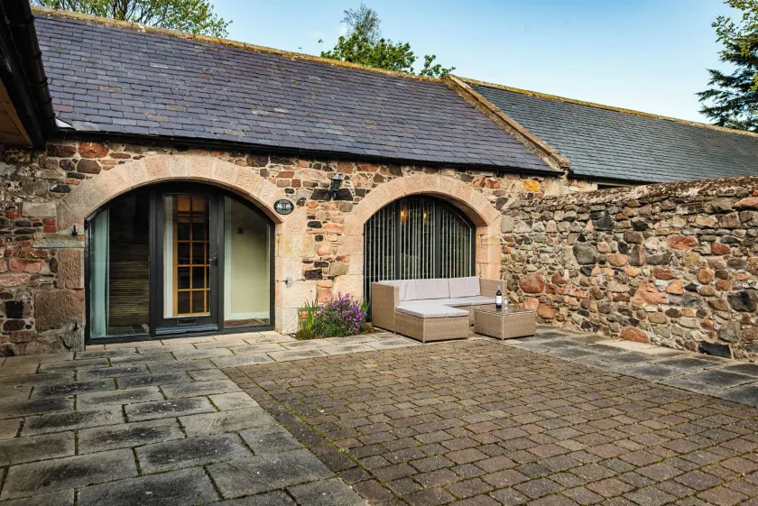 Lupin Cottage - Image 1