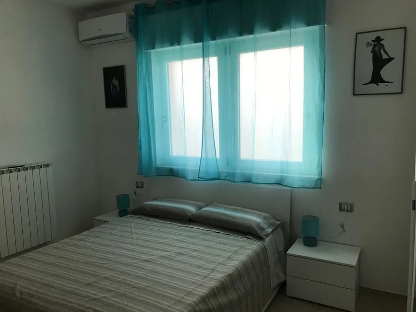 B&B Oleum - Image 1