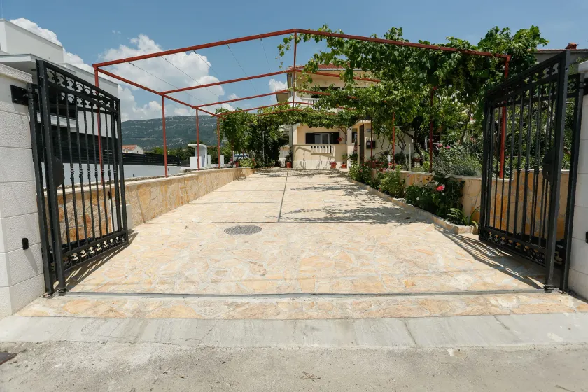 Apartments Bedalov - Image 1