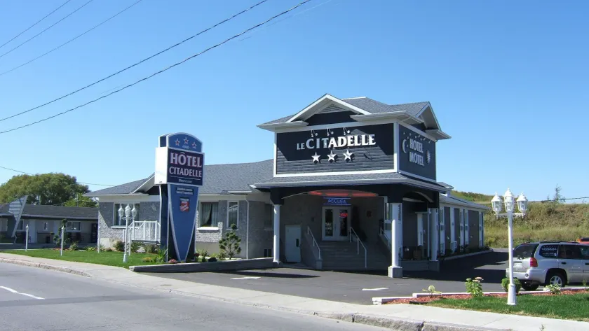 Hotel Citadelle - Image 1
