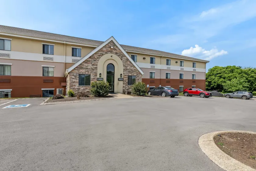 Suburban Studios Brentwood - Nashville - Image 1