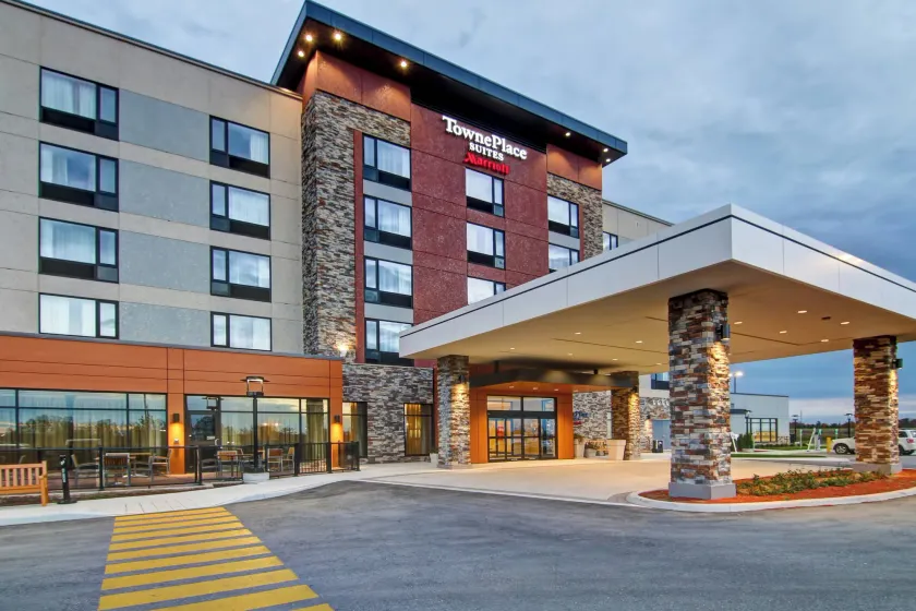 TownePlace Suites by Marriott Kincardine - Image 1