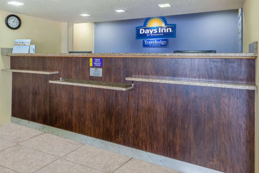 Travelodge By Wyndham Charles Town/Harpers Ferry - Hall