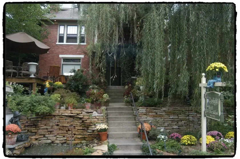 Gaslight Bed & Breakfast - Image 1