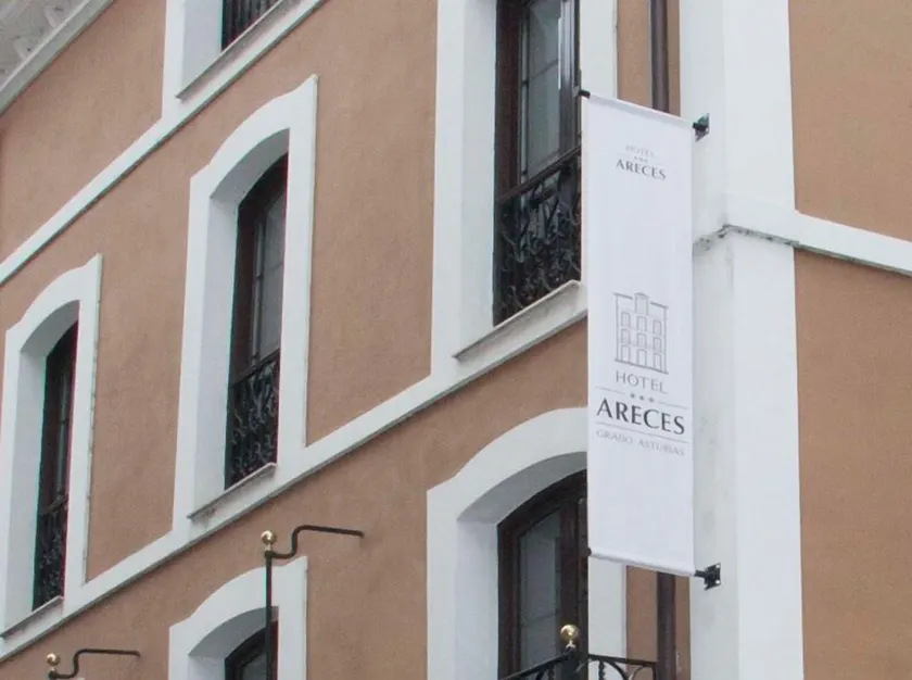 Hotel Areces - Image 1