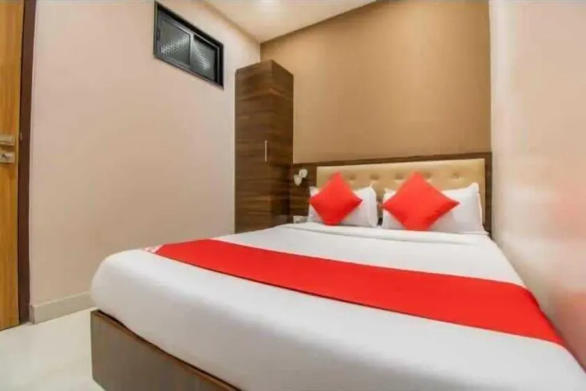 Ruby Hotel - Image 1