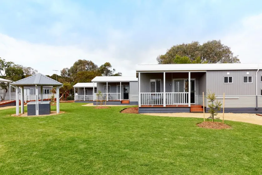 Torquay Foreshore Caravan Park - Image 1