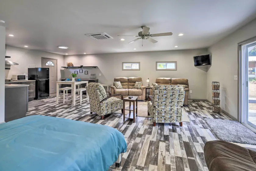 Detached Watauga Riverfront Studio w/ Grill - Image 1