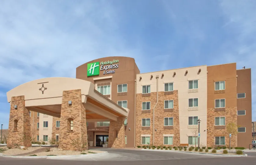 Holiday Inn Express & Suites Las Cruces North - Image 1