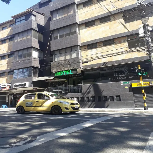 Hotel Ruiseñor Itagui - Image 1