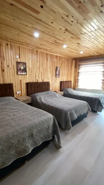 MENTES OTEL - Image 1