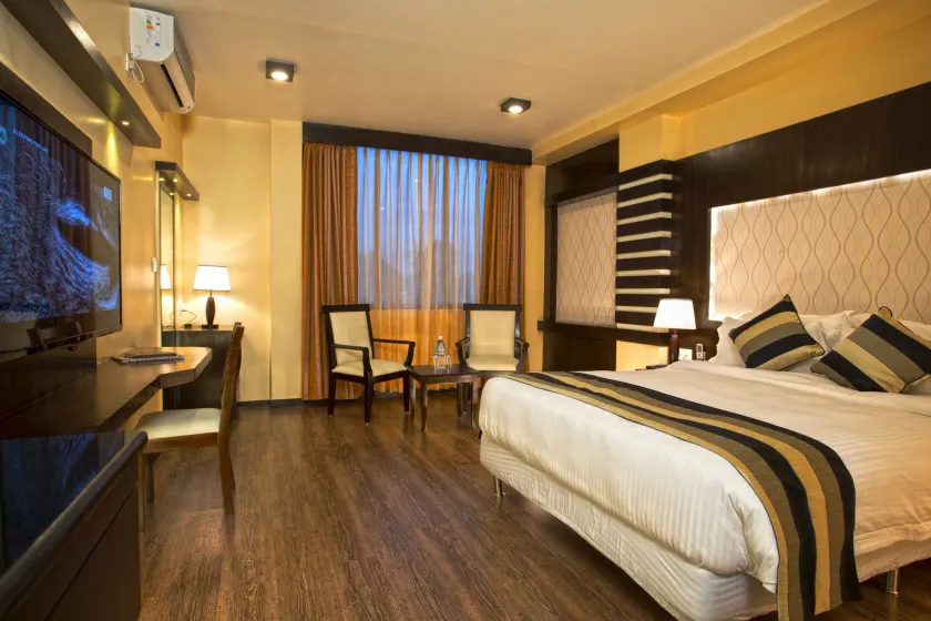 United Business Hotel - Image 1