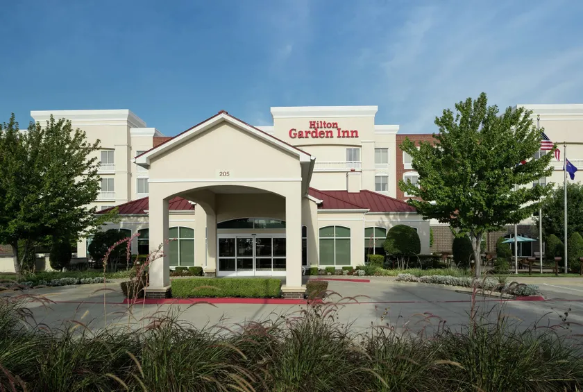 Hilton Garden Inn DFW North Grapevine - Image 1