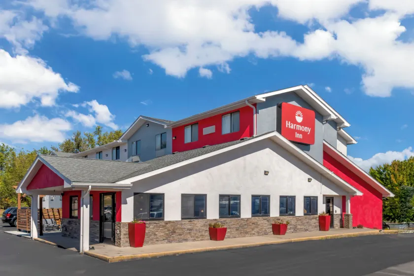 Harmony Inn - Image 1