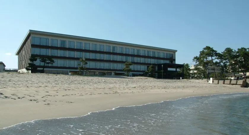 Bayside Square Kaike Hotel - Image 1