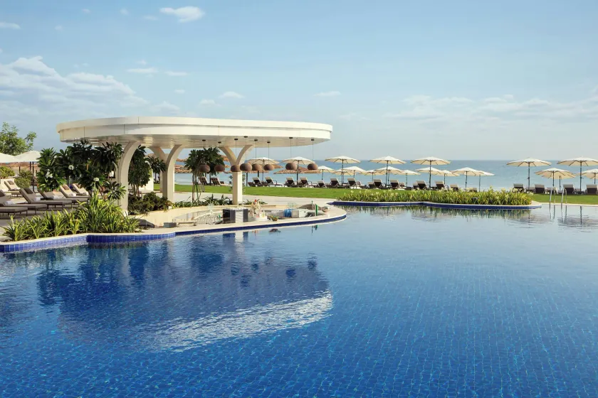 The St. Regis Al Mouj Muscat Resort - Image 1