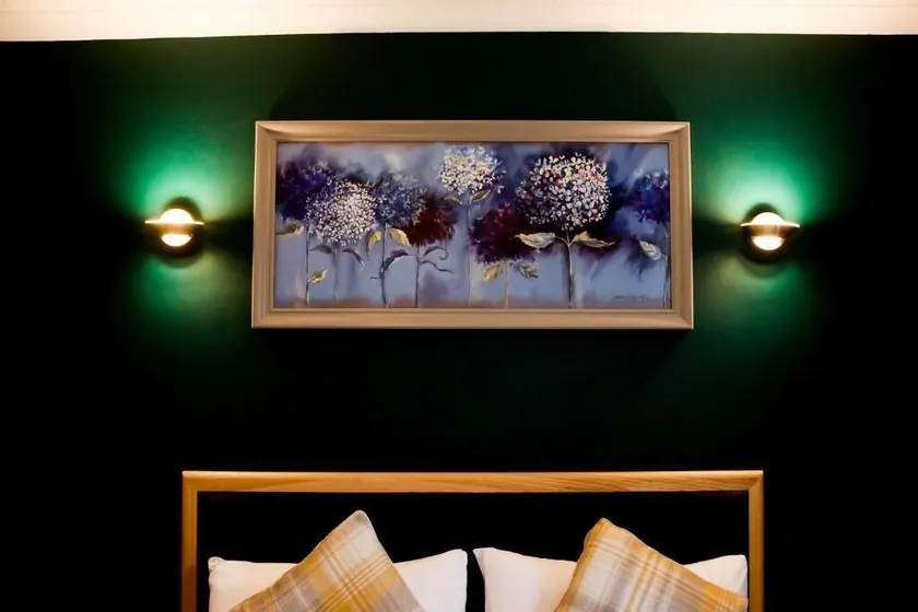 Lomond Park Hotel - Image 1