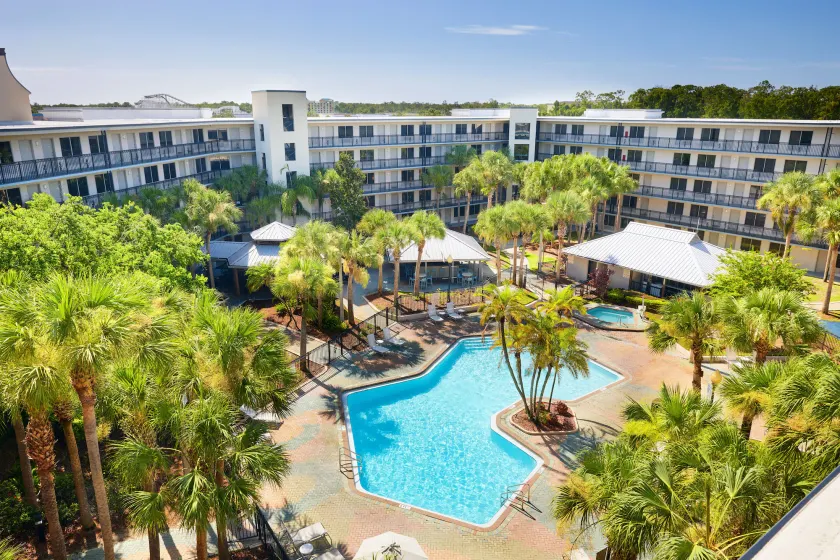 Staybridge Suites Orlando Royale Parc Suites by IHG - Image 1