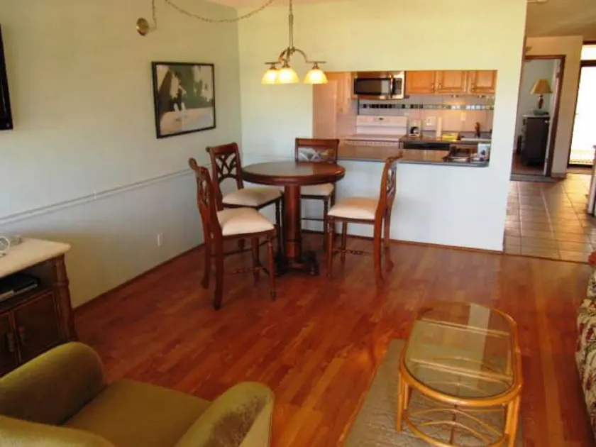 Kamaole Beach Royal 610 - Image 1