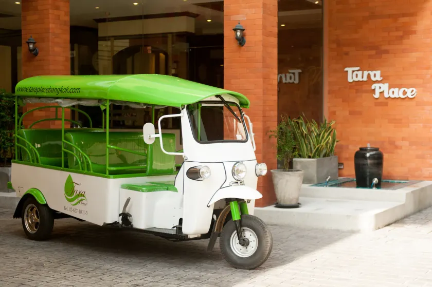 Tara Place Hotel Bangkok - Image 1