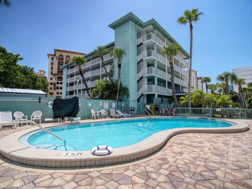 Clearwater Beach Hotel - Image 1