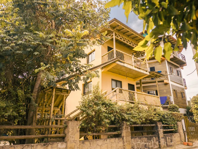 Paradise Project Hostal - Image 1