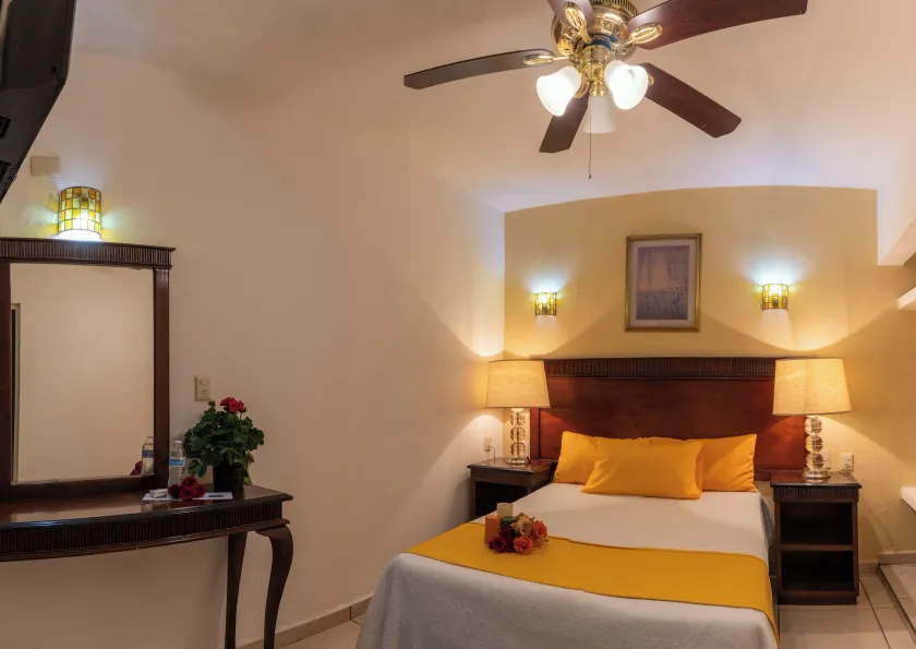 Hotel San Antonio - Image 1