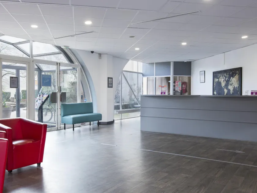 hotelF1 Cergy - Image 1
