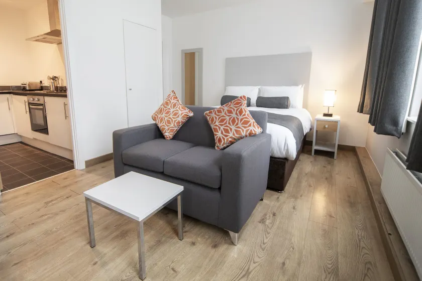 Wellington Apartments - Image 1