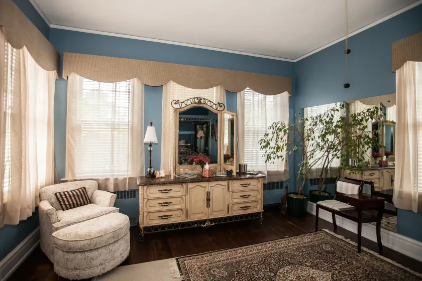 Morehead Manor B&B - Image 1