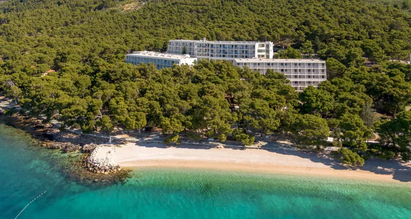 Bluesun Hotel Marina - Image 1
